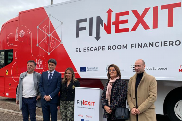 Lee más sobre el artículo FINEXIT, el ‘escape room’ financiero que desafía a los estudiantes de Formación Profesional, llega a Toledo