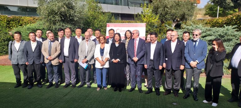 Lee más sobre el artículo La Cámara de Comercio de Toledo impulsa la cooperación económica con Baotou (China) en un encuentro institucional