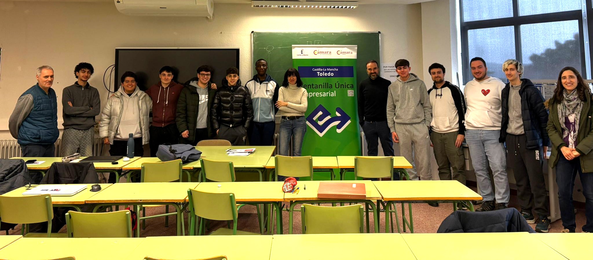 En este momento estás viendo ACERCANDO EL EMPLEO Y EL EMPRENDIMIENTO A LAS AULAS